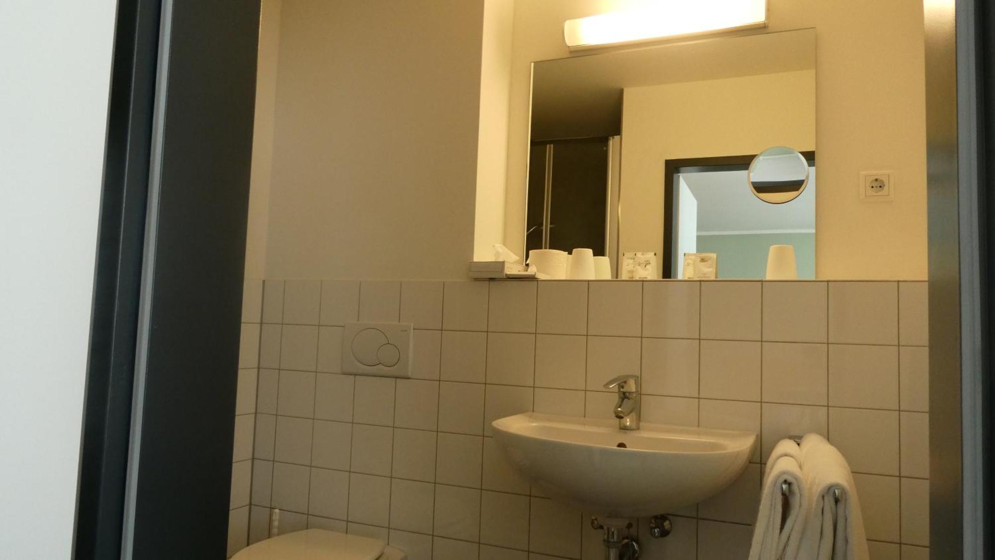 Cvjm Duesseldorf Hotel & Tagung Dış mekan fotoğraf