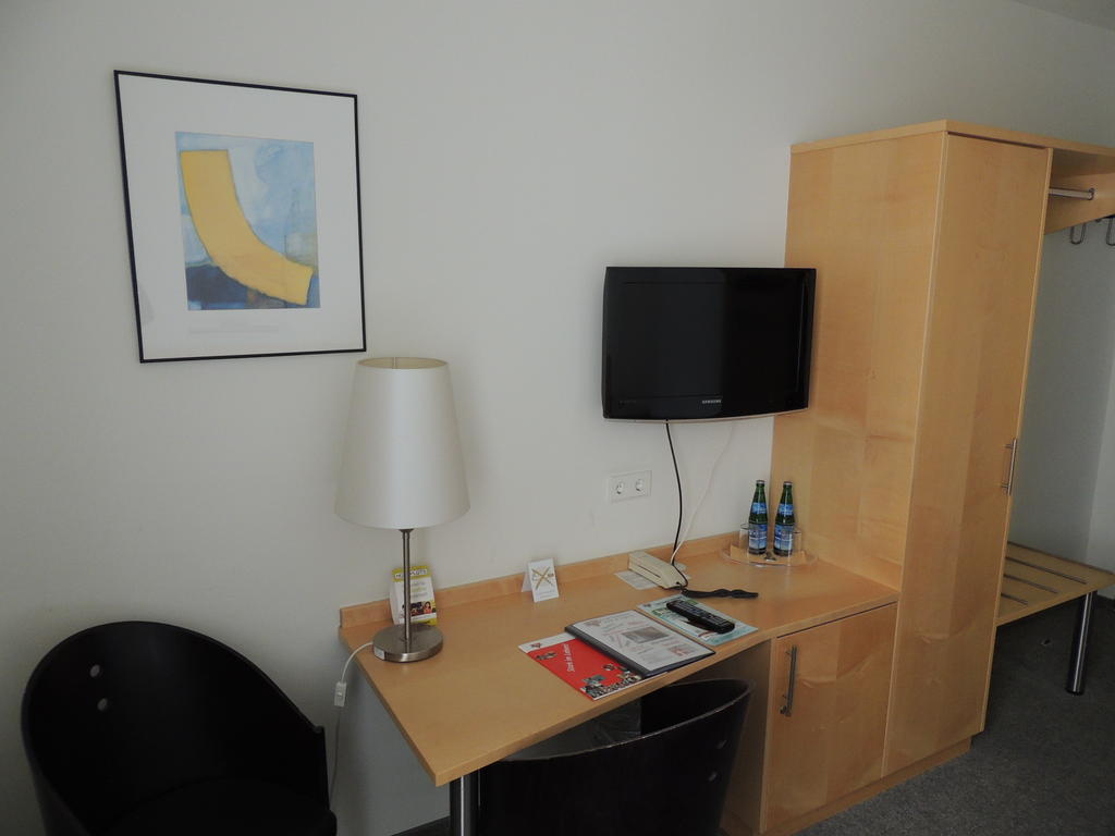 Cvjm Duesseldorf Hotel & Tagung Dış mekan fotoğraf