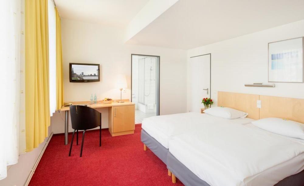 Cvjm Duesseldorf Hotel & Tagung Dış mekan fotoğraf